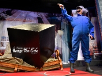 1074 Bouge ton cube WEB : BOUGE TON CUBE, THEATRE